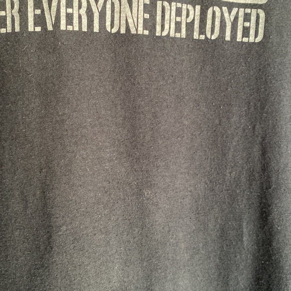 R.E.D. Remember Everyone Deployed 3/4 Sleeve Black & Red T- Shirt Size S-M - Picture 5 of 5